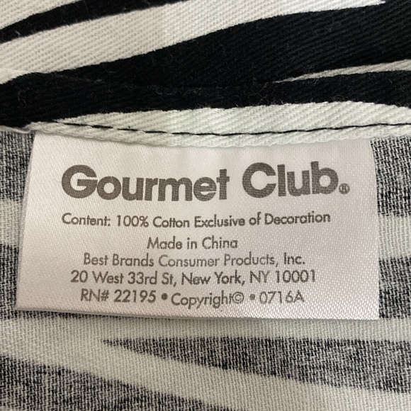 Gourmet Club Zebra pattern Kitchen Apron with “Claudine” engraved - Picture 3 of 8